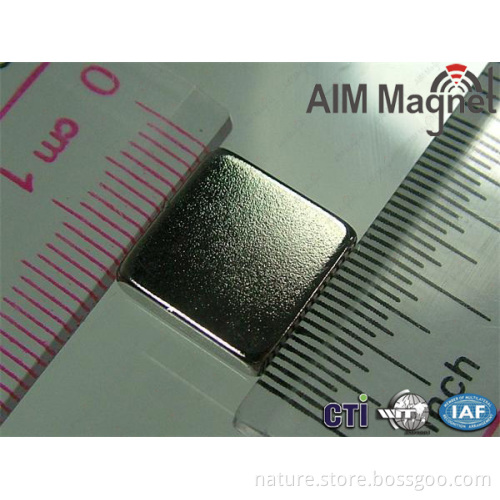 N45 10x10x3mm neodymium magnet